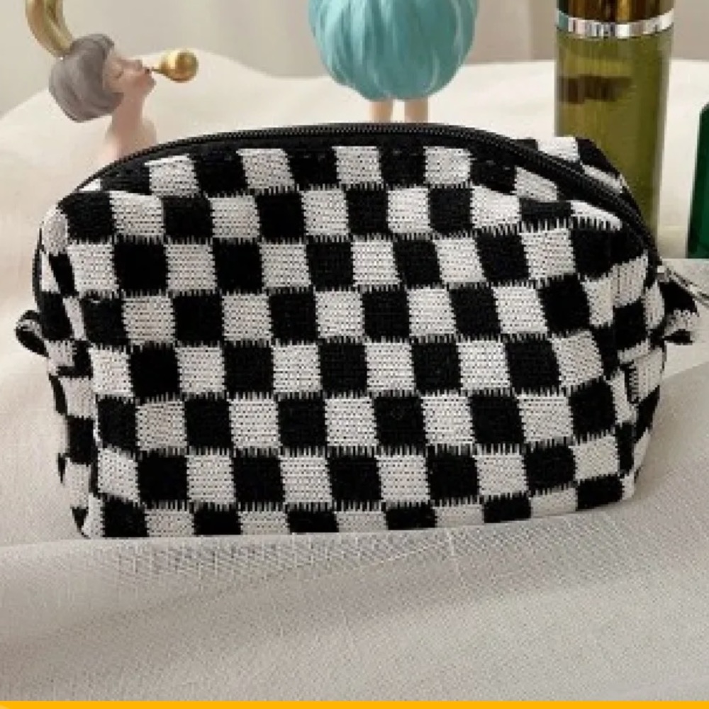 Makeup case